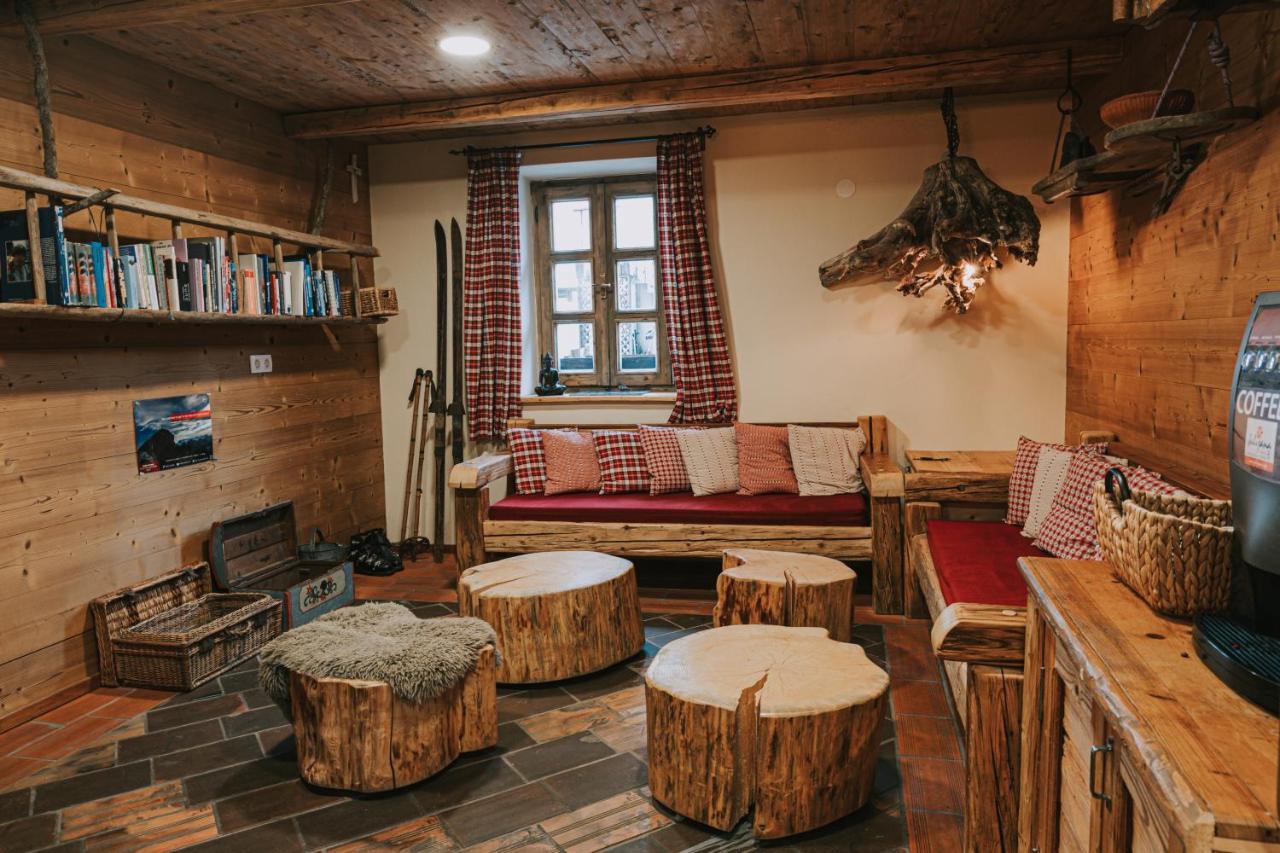 Hostel Lukna Mojstrana Eksteriør billede