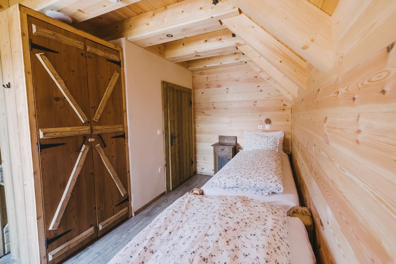Hostel Lukna Mojstrana Eksteriør billede