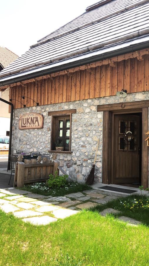 Hostel Lukna Mojstrana Eksteriør billede